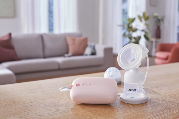 Электрический молокоотсос Philips Avent SCF395/11 в Москве