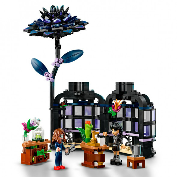 Конструктор LEGO Wednesday 76784 Цветок черного георгина в Москве