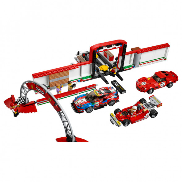 Конструктор LEGO Speed Champions 75889 Гараж Ferrari в Москве
