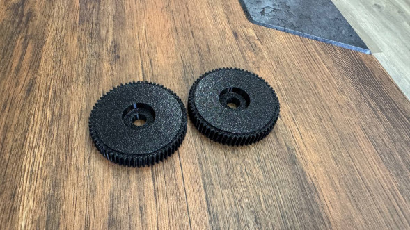 Шестеренки стеклоподъемника Lada Kalina (Ваз 11118) 2 шт. в Москве