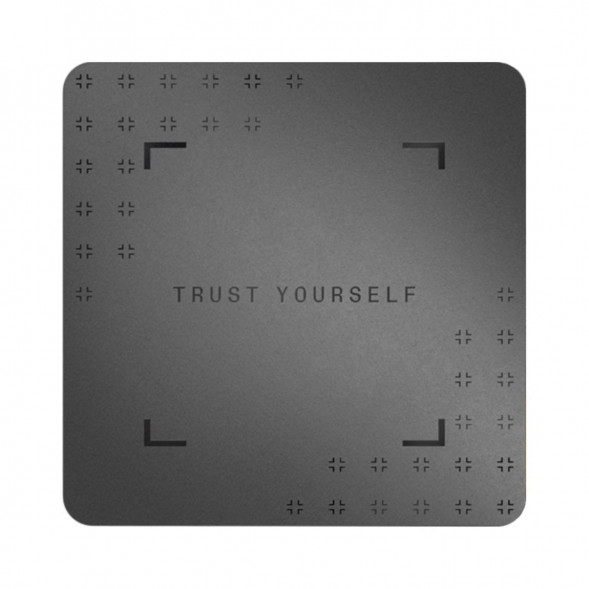 Аппаратный холодный криптокошелек Ledger Stax c чехлом Magnet Shell Black + Recovery Key в Москве