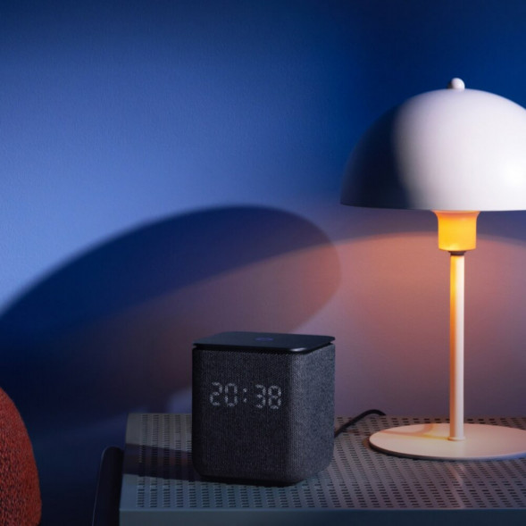 Умная колонка Яндекс Станция Миди с Алисой на YaGPT, чёрный в Москве