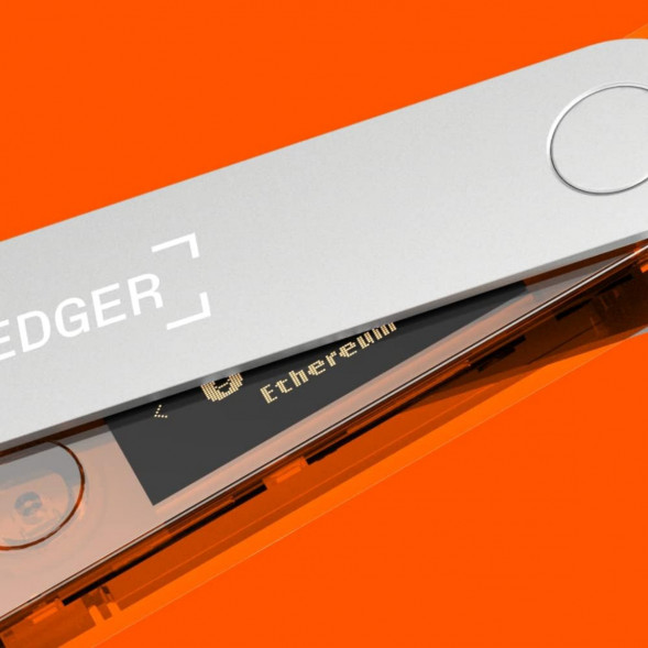 Аппаратный криптокошелек Ledger Nano X, BTC Orange  в Москве