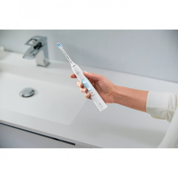 Электрическая звуковая зубная щетка Philips Sonicare ProtectiveClean 4500, White в Москве