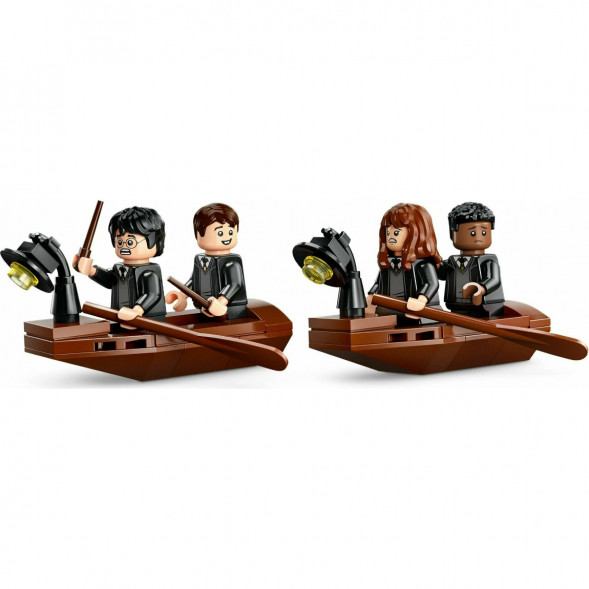 Конструктор LEGO Harry Potter 76426 Лодочный домик в замке Хогвартс в Москве