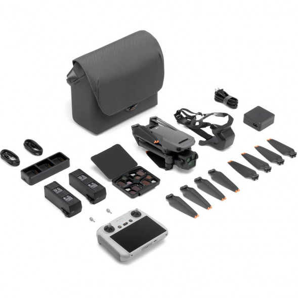 Квадрокоптер DJI Mavic 3 Pro Fly More Combo (DJI RC) в Москве