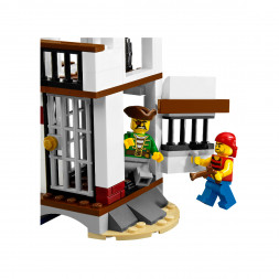 Конструктор LEGO Pirates 70412 Форт