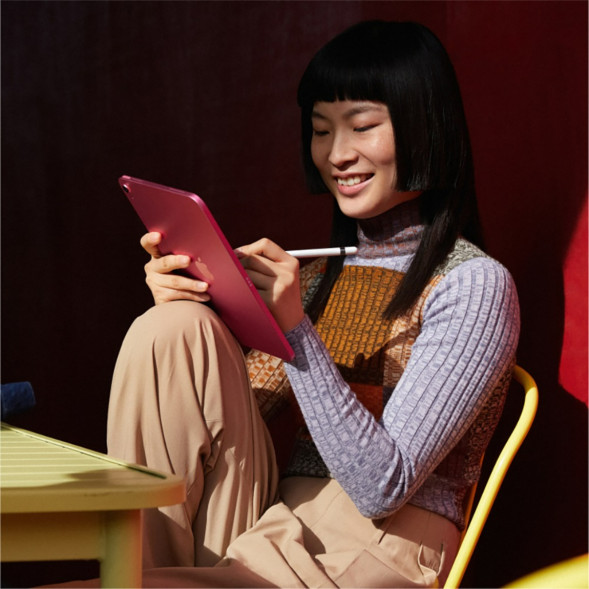Планшет Apple iPad 11 (2025) Wi-Fi 128 ГБ, розовый в Москве